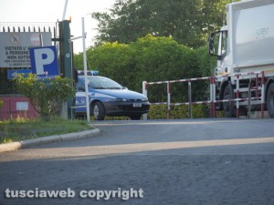 Viterbo - Operazione "Vento di maestrale" - Il blitz di carabinieri e polstrada a Casale Bussi