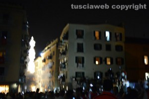 Viterbo - Santa Rosa - Il lancio del fumogeno