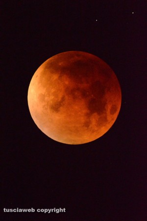 L'eclissi di luna del 27 settembre