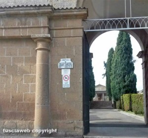 Grotte di Castro - Il cimitero