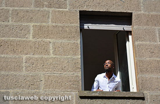 Rudy Guede fuori dal carcere di Mammagialla