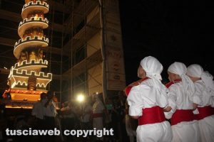 Viterbo - Santa Rosa - Minimacchina del Pilastro - I minifacchini e Spirale di fede