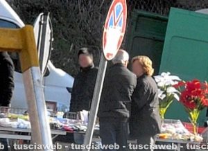 Tuscania - La presunta falsa cieca al mercato
