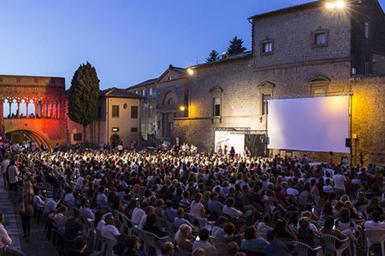 L'arena a piazza San Lorenzo