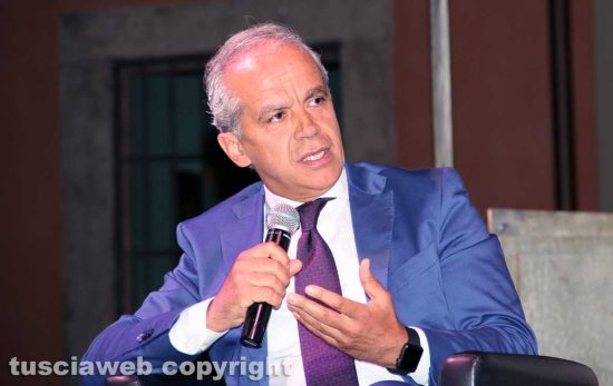 Viterbo - Il prefetto di Bologna Matteo Piantedosi