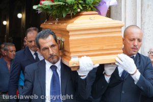 Farnese - I funerali di Massimo Stendardi