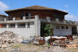 Fabrica di Roma - L'albergo confiscato