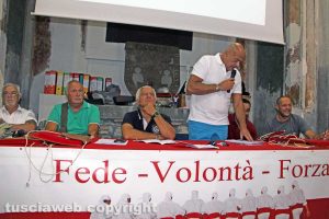 Viterbo - Santa Rosa - Il raduno dei facchini alla ex chiesa della Pace per la consegna di ciuffi e spallette