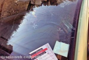 Viterbo - Vandali in azione alle Fortezze - Auto danneggiate