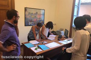 Viterbo - Elezioni provinciali - Pd, la consegna della lista