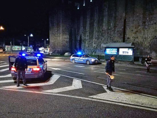 Viterbo - Polizia a piazzale Gramsci
