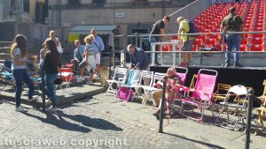 Viterbo – Santa Rosa – L’attesa lungo il percorso