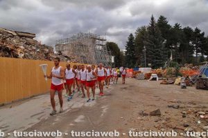 Lux Rosa parte da Amatrice coi messaggeri dopo la cerimonia di benedizione 