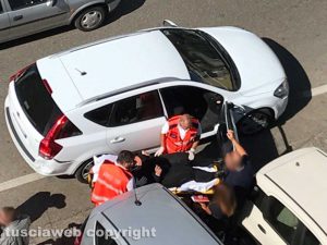 Viterbo - Tamponamento in via Garbini 