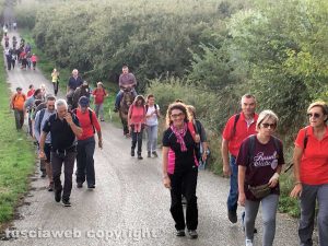 In cammino sulle vie dell'esilio di Santa Rosa 