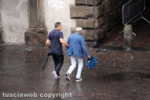 Giulio Marini e Giovanni Arena a piazza del Comune