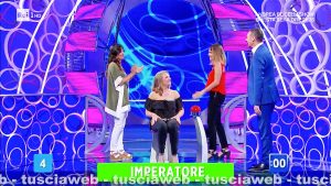 Capranica – Elisa Pannucci e Serena e Claudia Lanzalonga (le Trucco e parrucco) a Reazione a Catena