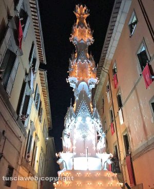Viterbo - Santa Rosa - Gloria spegne le luci