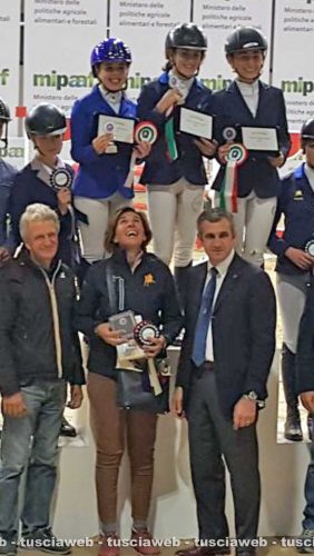 Alice Perugi e Gualtiero Nepi brillano alla fiera internazionale dei cavalli