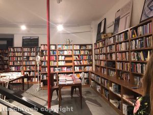 Viterbo - Libreria teatro Caffeina