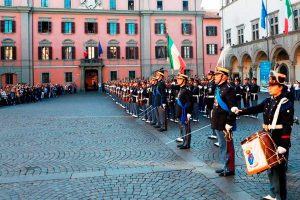 Viterbo - Gli allievi della scuola sottufficiali dell'esercito