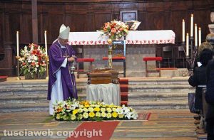 Viterbo - I funerali di Rocco De Pace