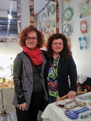 Luigia Melaragni con Maria Grazia Gradassai, "Bell'Ornato Studio d'Arte"
