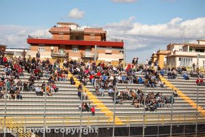 Sport - Calcio - Viterbese - La curva gialloblù, ancora senza ultras