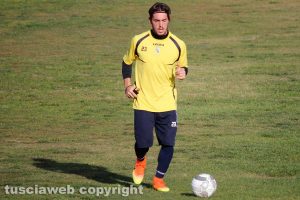 Sport - Calcio - Viterbese - Pandolfi durante l'allenamento di ieri