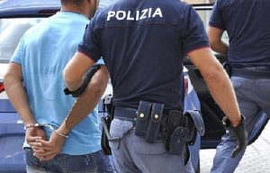 Polizia - Un arresto