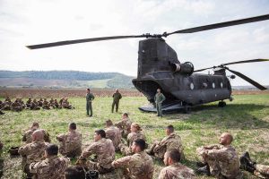 Aviolancio Bandiera di Guerra del 185° Reggimento Artiglieria Paracadutisti 