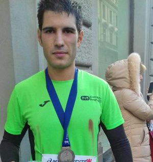 Gli atleti di dimensione nuoto