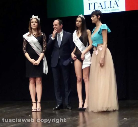 Montalto di Castro - Le miss Alice Rachele Arlanch e Alice Sabatini