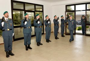 Guardia di finanza - La visita del generale Buratti al comando provinciale