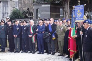 Viterbo - La cerimonia alla scuola sottufficiali dell'esercito