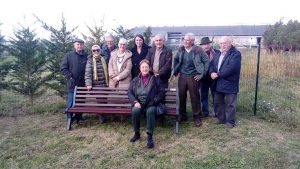 Viterbo - Donata una panchina per il “giardino della Memoria”