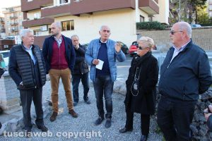 Viterbo - Il sopralluogo alla rotatoria a via Genova