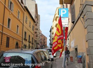 Viterbo - Il presidio Usb sotto l'Inps
