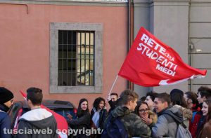 Viterbo - La manifestazione degli studenti