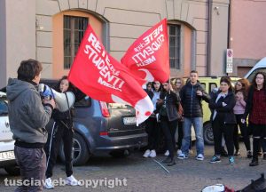 Viterbo - La manifestazione degli studenti