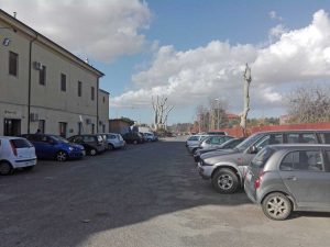 Montalto di Castro - Il piazzale adiacente alla stazione