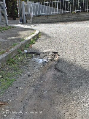 Viterbo - Voragine in via Tommaseo