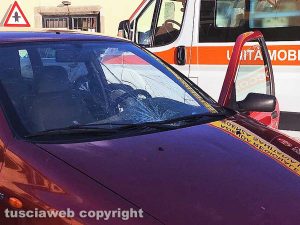 Viterbo - Donna investita da un'auto alla Quercia