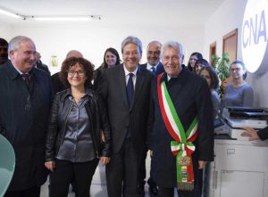 Il premier Gentiloni accolto dalla segretaria della Cna Luigia Melaragni