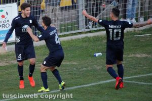 Sport - Calcio - Viterbese - L'esultanza di Baldassin