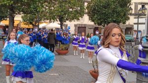 Il concerto della banda cittadina in piazza 