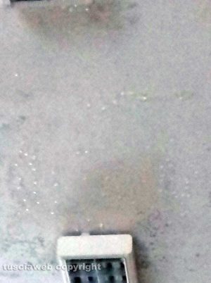 Viterbo - Centro "ApertaMente" - Piove dal soffitto
