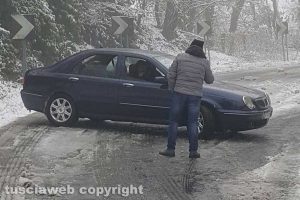 Maltempo - Auto bloccate sulla Cimina