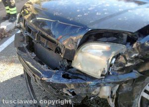 Viterbo – Frontale in strada Roncone