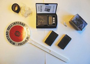 Vetralla - Carabinieri - La droga sequestrata